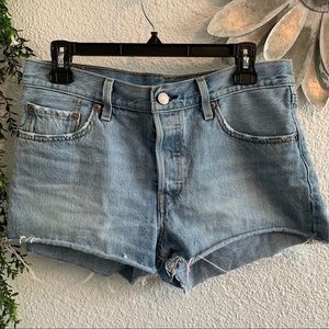 Levi’s 501s cut off denim shorts